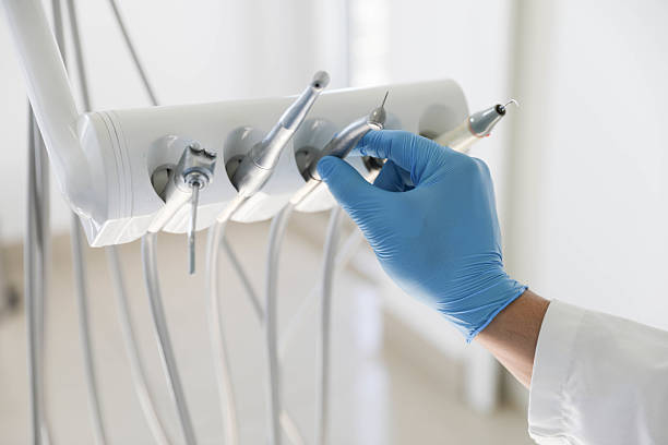 Professional Wisdom Tooth Removal technician working in Water Mill, NY